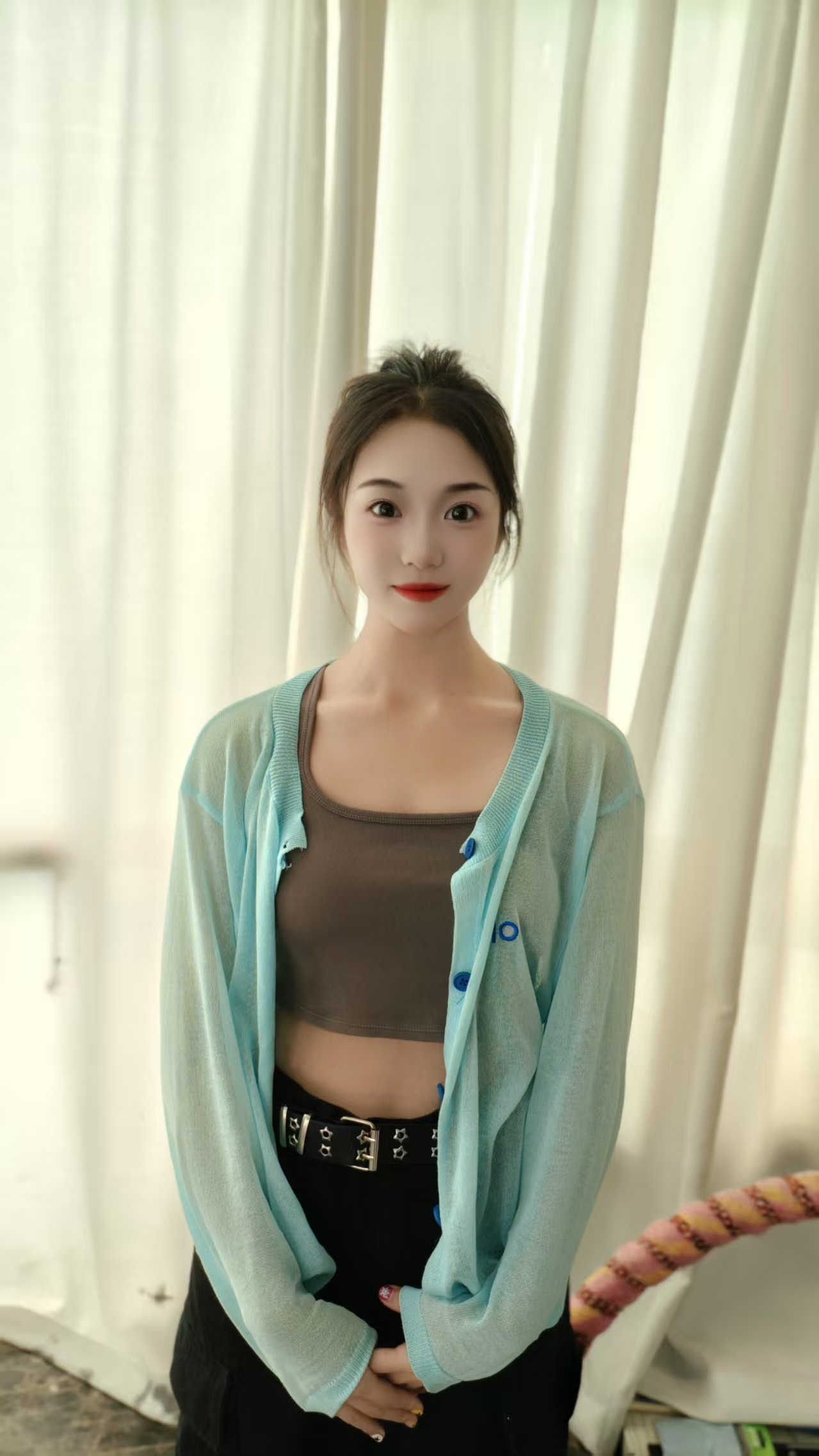 002.jpg