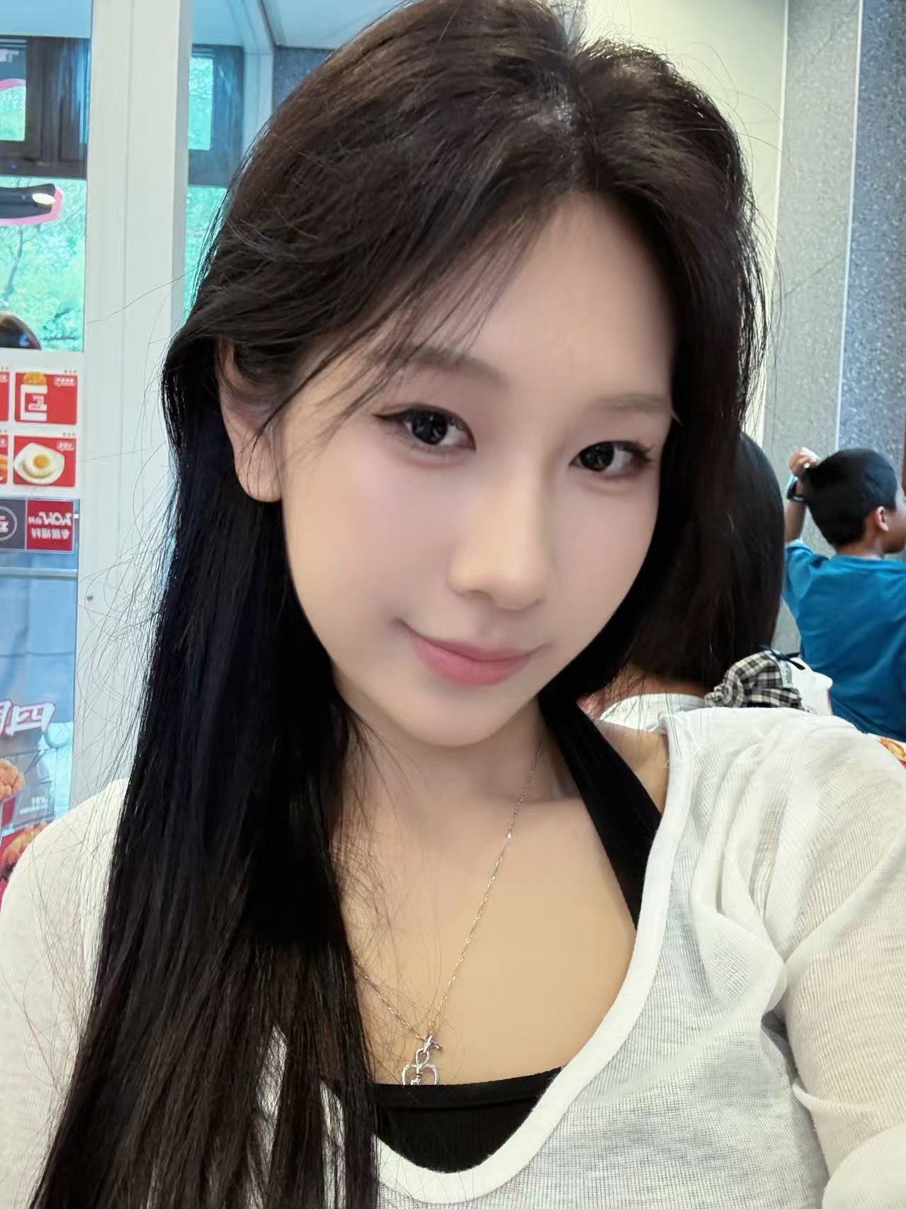 010.jpg