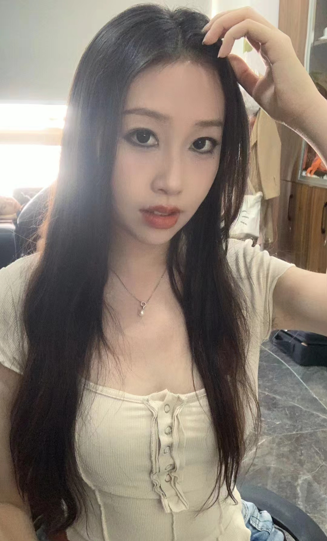 011.jpg