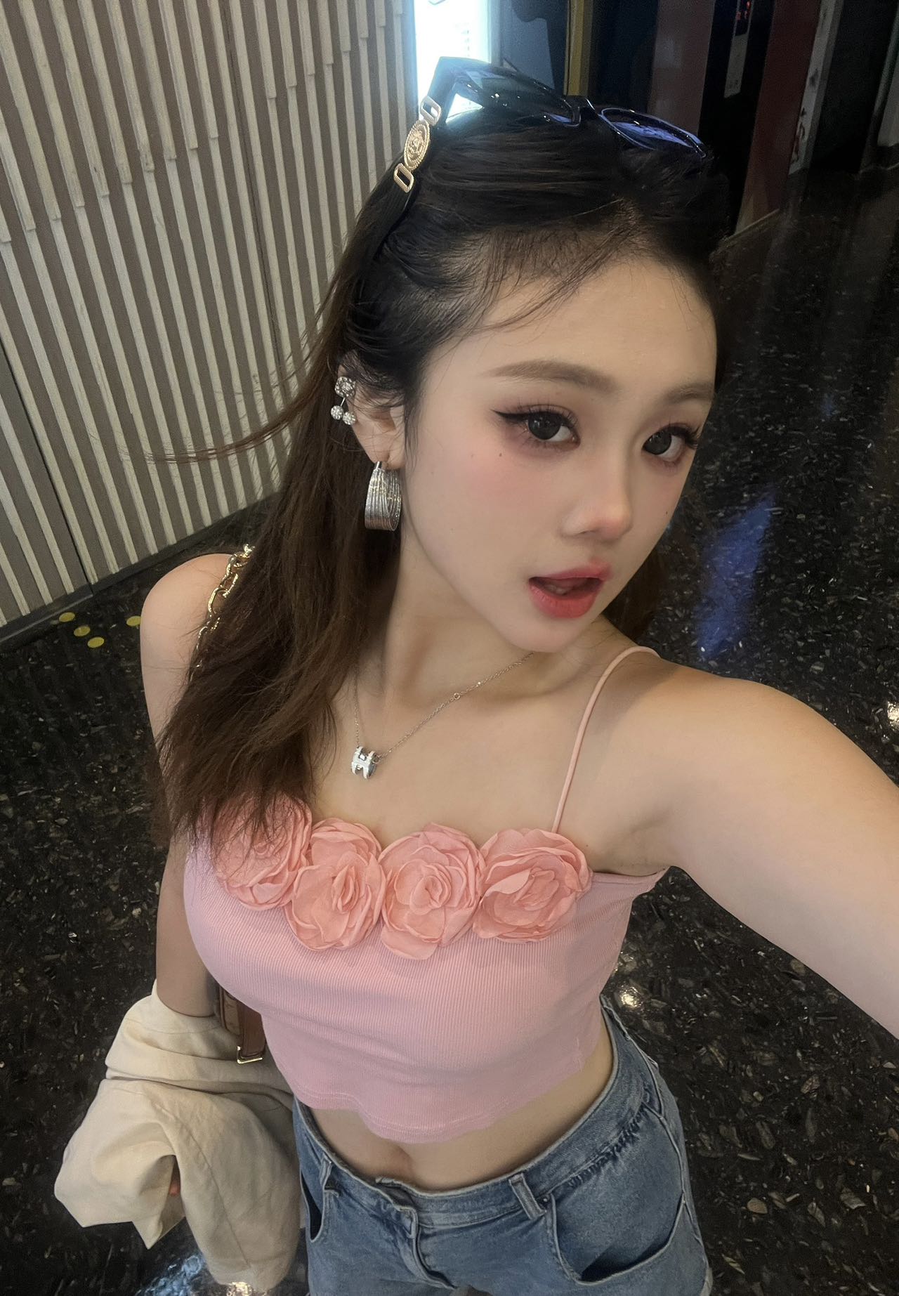 001.jpg