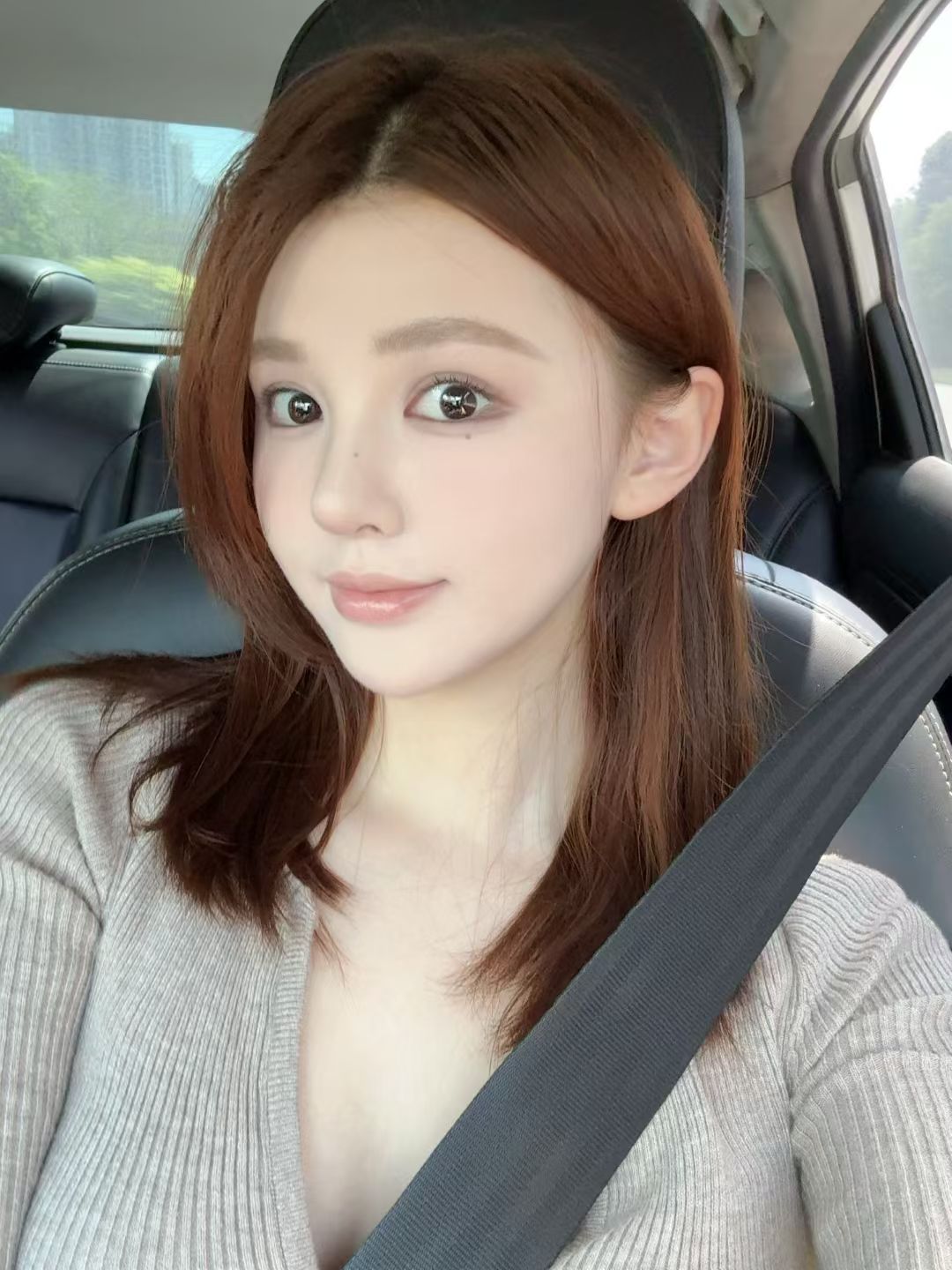 010.jpg
