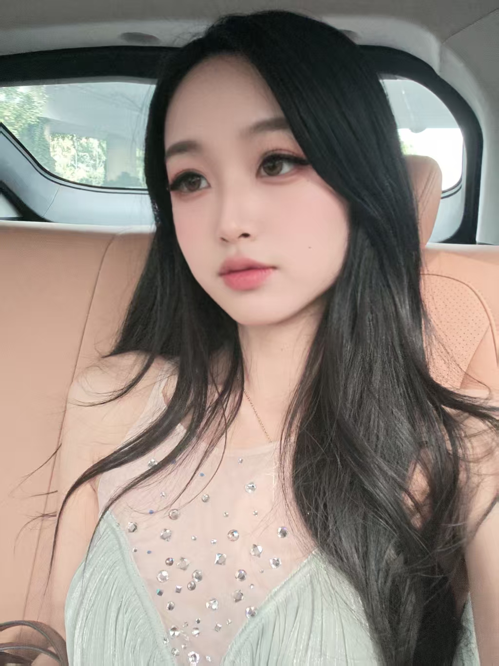 002.jpg